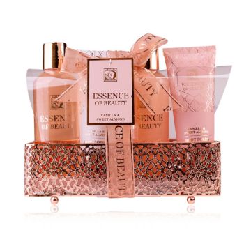 Set kúpeľový ESSENCE OF BEAUTY v kovovej vaničke, vr. 160 ml gél sprchový, 160 ml pena do kúpeľa, 75 ml mlieko telové, 75 ml peeling telový, vôňa: vanilka a sladká mandľa