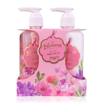 Set starostlivosti o ruky BLOSSOM v darčekovej krabičke s pumpičkou, mydlo na ruky 290ml, mlieko na ruky 290ml, vôňa: ruža