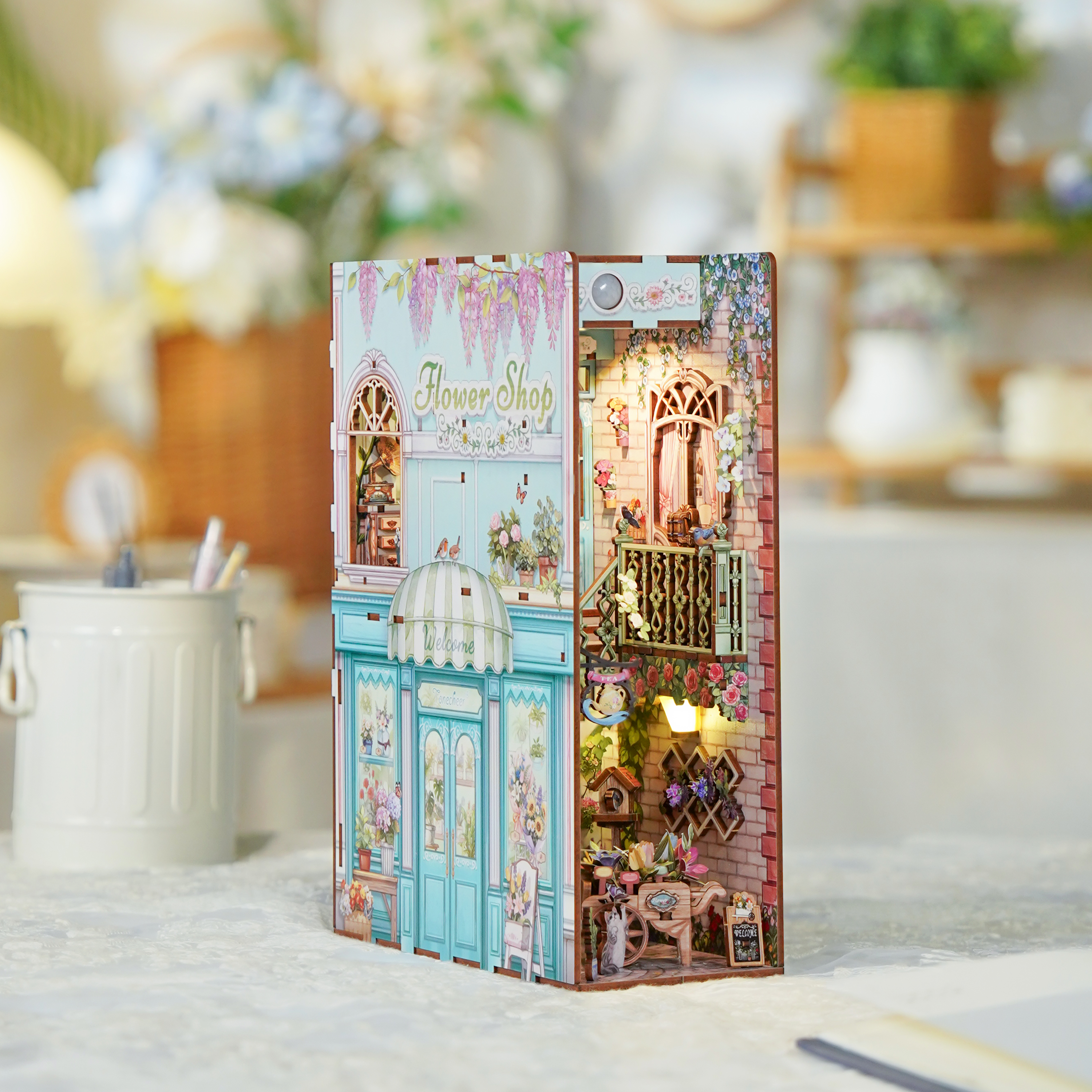 Book Nook - 3D Puzzle - Kvetinárstvo