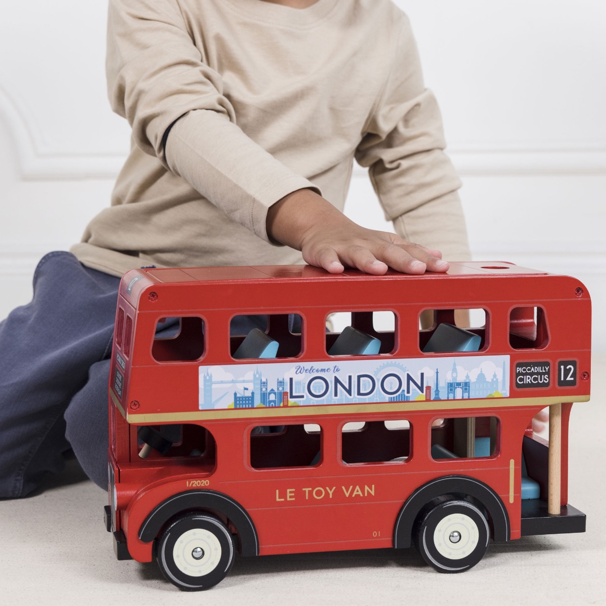 Drevený Londýnsky autobus