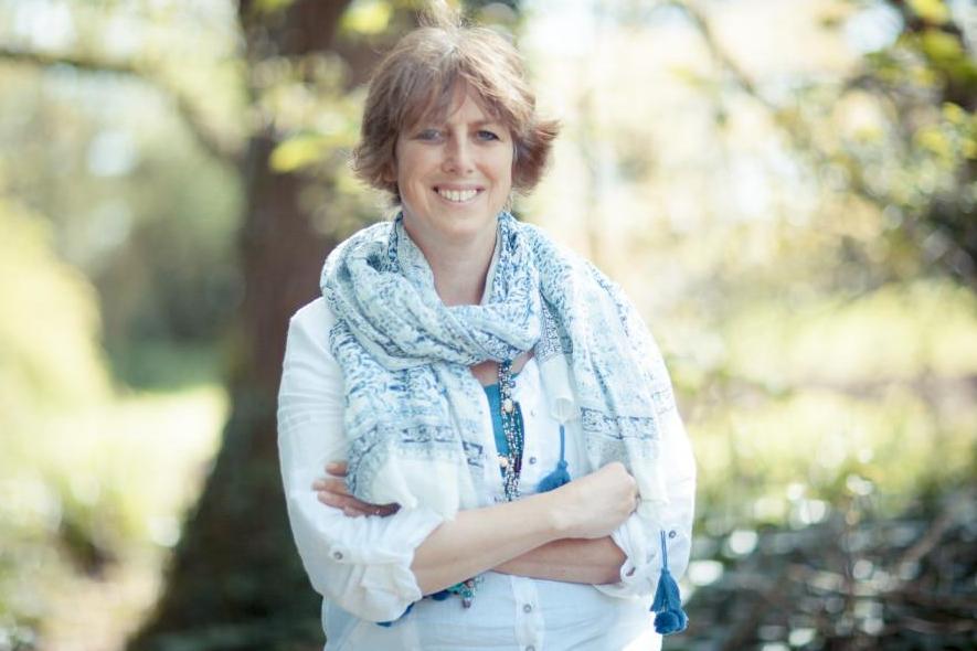 Gill Lewis