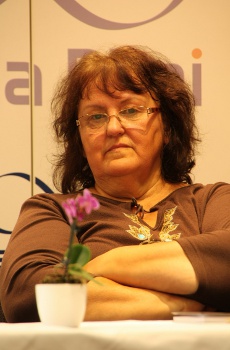 Mária Fazekasová
