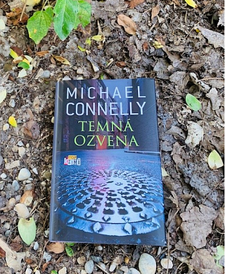 Michael Connelly: Temná ozvena