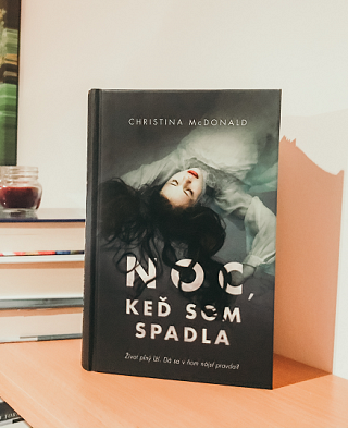 Christina McDonald: Noc, keď som spadla