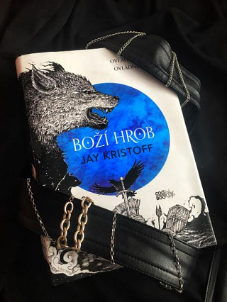 Jay Kristoff: Boží hrob
