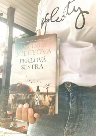 Lucinda Rileyová: Perlová sestra