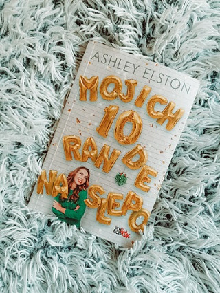 Ashley Elston: Mojich 10 rande na slepo